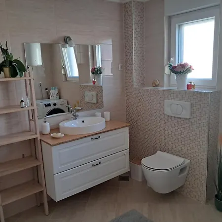 Mina Apartment *